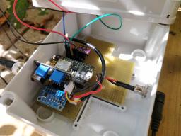 Sistema IoT basato su ESP8266, pH-metro, termometro sonda DS18B20, termometro barometro igrometro BME280 e ADC ADS1115.